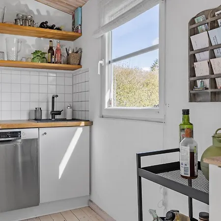 In With Kitchen